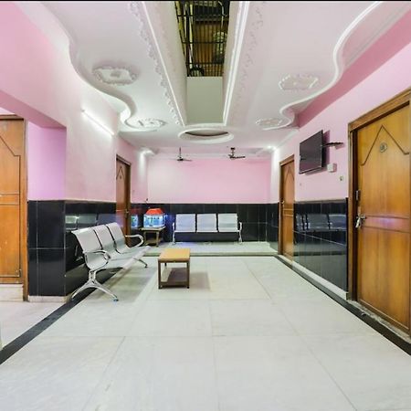 Hotel Raj Hans Dx Nueva Delhi Exterior foto